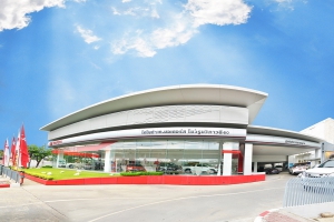 โชว์รูม โตโยต้า เค.มอเตอร์ส สาขา วิภาวดี 60 - Toyota K.Motors