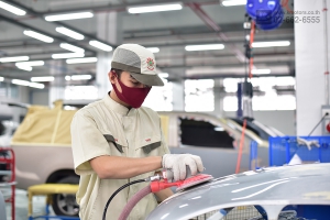 ศูนย์บริการซ่อมตัวถังและสี