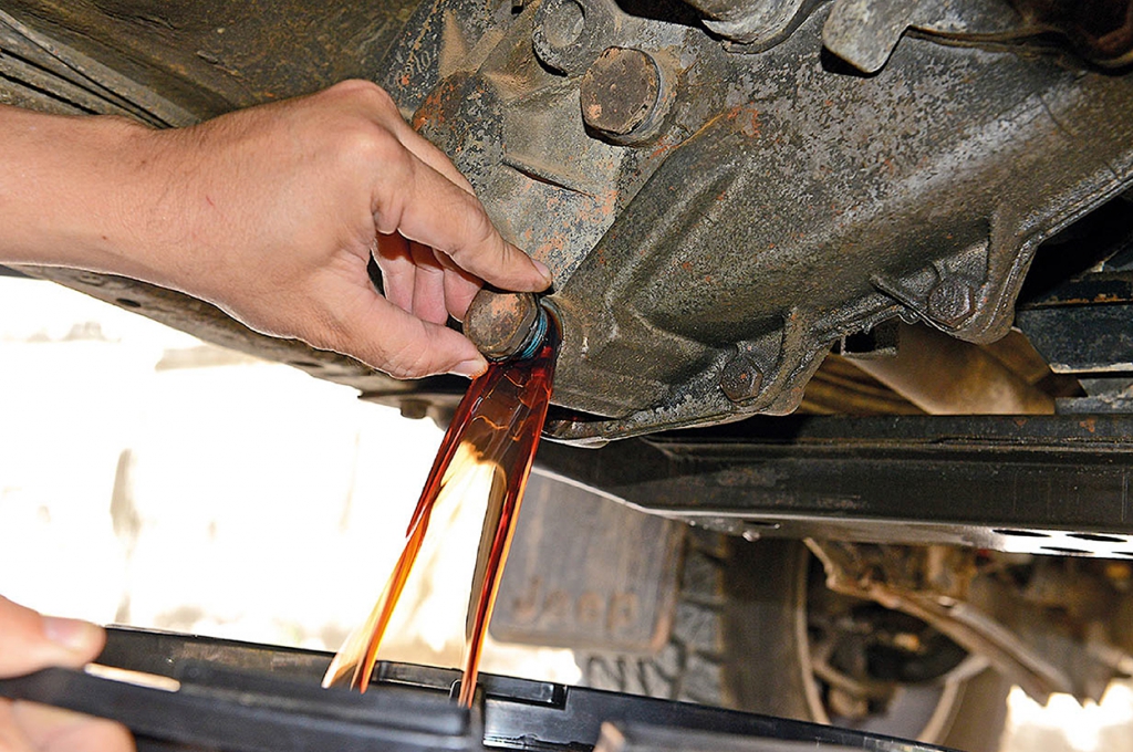 เปลี่ยนถ่ายน้ำมัน