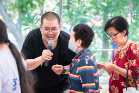 ร่วมถวายกฐิน