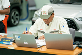 ช่าง เค.มอเตอร์ส