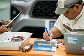 ช่าง เค.มอเตอร์ส