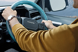 TOYOTA HILUX TRAVO 2025